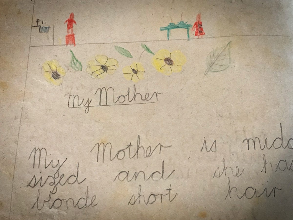 My Mother is&nbsp;Middle-sized